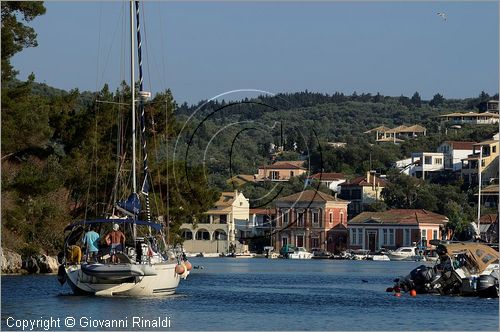 GRECIA - GREECE - Isole Ionie - Ionian Islans - Paxos (Paxi) - la costa orientale - Gaios