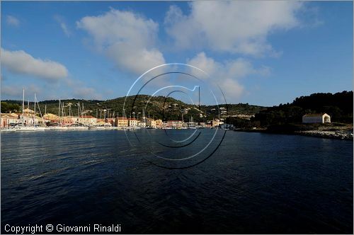 GRECIA - GREECE - Isole Ionie - Ionian Islans - Paxos (Paxi) - la costa orientale - Gaios