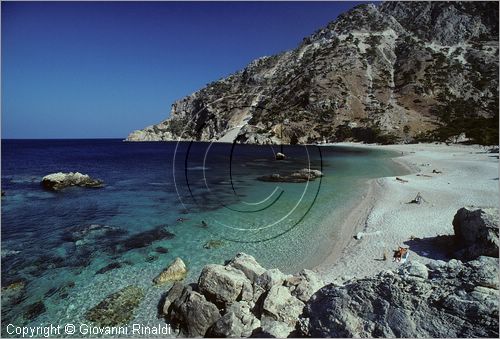 GREECE (Dodecanese) Karpathos Island - GRECIA (Dodecanneso) Isola di Scarpanto - la spiaggia di Apella sulla costa orientale