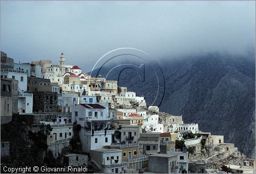 GREECE (Dodecanese) Karpathos Island - GRECIA (Dodecanneso) Isola di Scarpanto - Olimbos - antico paese arroccato sul crinale ed isolato a nord dell'isola