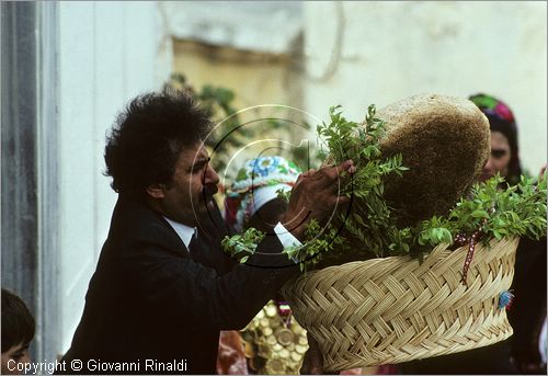 GREECE (Dodecanese) Karpathos Island - GRECIA (Dodecanneso) Isola di Scarpanto - Olimbos - antico paese arroccato sul crinale ed isolato a nord dell'isola - una festa religiosa tradizionale