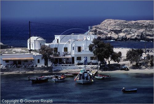 GREECE (Dodecanese) Karpathos Island - GRECIA (Dodecanneso) Isola di Scarpanto - il porticciolo di Lefkos sulla costa occidentale
