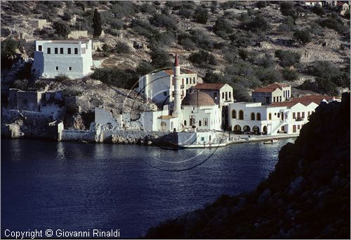 GREECE - (Dodecanese Island) - GRECIA (Dodecanneso) - ISOLA DI KASTELLORIZO (Megisti) - veduta dell'estremit del porto con la moschea