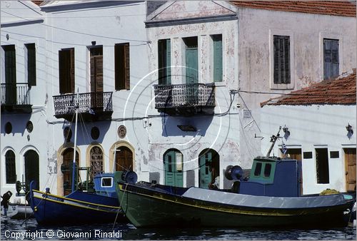 GREECE - (Dodecanese Island) - GRECIA (Dodecanneso) - ISOLA DI KASTELLORIZO (Megisti) - scorcio nel porto