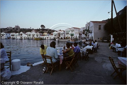 GREECE - (Dodecanese Island) - GRECIA (Dodecanneso) - ISOLA DI KASTELLORIZO (Megisti) - ristoranti sul porto