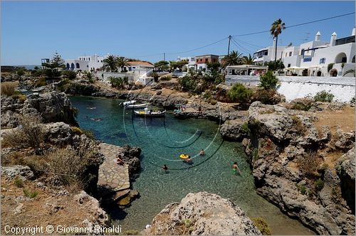 GRECIA - GREECE - Ionio Meridionale - Isola di Kithera (Kithira Citera) - costa suddest - Avlemonas