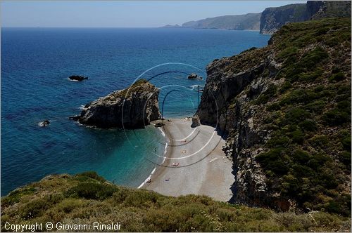 GRECIA - GREECE - Ionio Meridionale - Isola di Kithera (Kithira Citera) - costa sudest - Kaladi beach