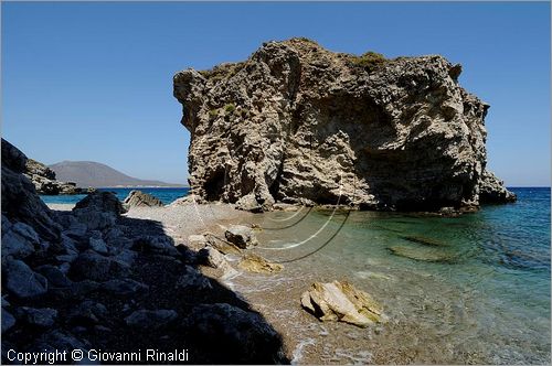 GRECIA - GREECE - Ionio Meridionale - Isola di Kithera (Kithira Citera) - costa sudest - Kaladi beach