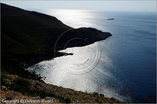 GRECIA - GREECE - Ionio Meridionale - Isola di Kithera (Kithira Citera) - costa ovest - Fanokopio Bay presso Mylopotamos
