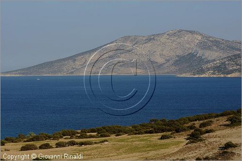 GRECIA - GREECE - Piccole Cicladi  - Minor Cyclades - Koufonisia - Kato Koufonisia (Koufonisi) - veduta verso l'isola di Keros