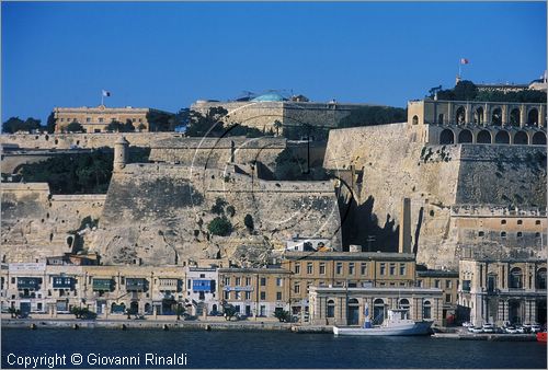 MALTA - MALTA ISLAND - Valletta vista da Senglea