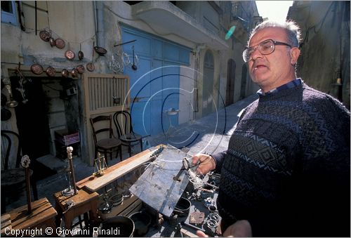 MALTA - GOZO ISLAND - Victoria (Rabat) - Pio's Antiques