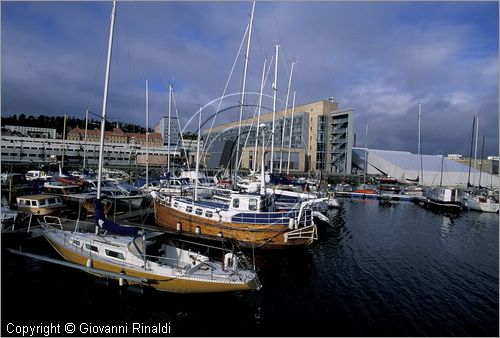 NORWAY - NORVEGIA - Tromso - il porto turistico