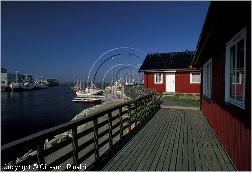 NORVEGIA - ISOLE VESTERALEN (Norway - Vesteralen) - Isola di Andoya - Andenes - le rorbu Lankanholmen