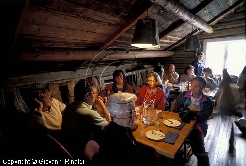 NORVEGIA - ISOLE VESTERALEN (Norway - Vesteralen) - ristorante