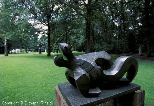 NETHERLANDS - OLANDA - Parco Nazionale "De Hoge Veluwe" - il parco intorno al Museo Kroller-Muller con sculture di Rodin, Moore, Hepworth, Serra, Merz, ...