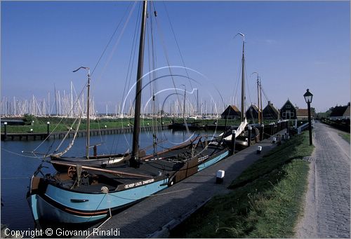 NETHERLANDS - OLANDA - Ijsselmeer (Zuiderzee) - Enkhuizen - Zuiderzee Museum - museo all'aperto: ricostruzione di un villaggio di pescatori della fine dell'800