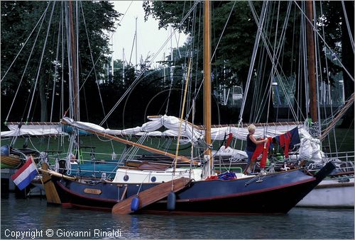 NETHERLANDS - OLANDA - Ijsselmeer (Zuiderzee) - Hoorn - capitale dell'antica provincia della Frisia Occidentale e una delle grandi citt marinare del secolo d'oro