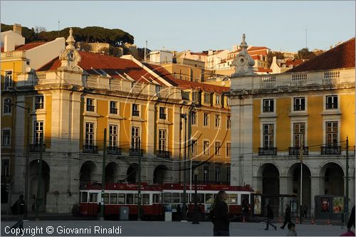 PORTUGAL - LISBON - LISBOA - PORTOGALLO - LISBONA - Praca do Comercio