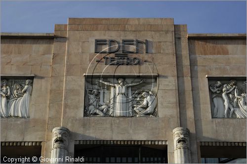 PORTUGAL - LISBON - LISBOA - PORTOGALLO - LISBONA - Praca dos Restauradores - la facciata art deco del cinema Eden ora aparthotel