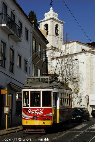 PORTUGAL - LISBON - LISBOA - PORTOGALLO - LISBONA - Alfama - tipico tram che sale per le vie del quartiere