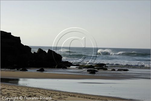 PORTUGAL - PORTOGALLO - PRAIA DAS MACAS - sulla costa occidentale a nord di Cabo da Roca