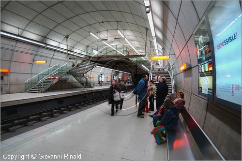 SPAIN - Cantabria - Pais Vasco (Paesi Baschi) - Bilbao - la moderna metropolitana progettata dall'architetto inglese Norman Foster