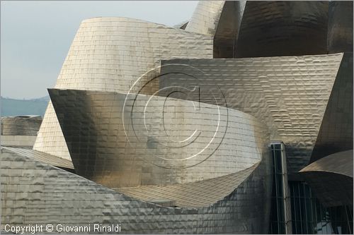 SPAIN - Cantabria - Pais Vasco (Paesi Baschi) - Bilbao - Museo Guggenheim dell'architetto Frank O. Gehry (1998)