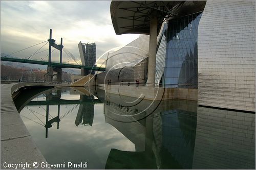 SPAIN - Cantabria - Pais Vasco (Paesi Baschi) - Bilbao - Museo Guggenheim dell'architetto Frank O. Gehry (1998)