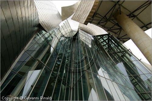 SPAIN - Cantabria - Pais Vasco (Paesi Baschi) - Bilbao - Museo Guggenheim dell'architetto Frank O. Gehry (1998)