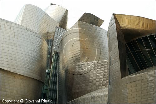 SPAIN - Cantabria - Pais Vasco (Paesi Baschi) - Bilbao - Museo Guggenheim dell'architetto Frank O. Gehry (1998)