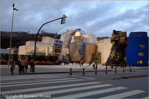 SPAIN - Cantabria - Pais Vasco (Paesi Baschi) - Bilbao - Museo Guggenheim dell'architetto Frank O. Gehry (1998)