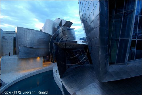 SPAIN - Cantabria - Pais Vasco (Paesi Baschi) - Bilbao - Museo Guggenheim dell'architetto Frank O. Gehry (1998)