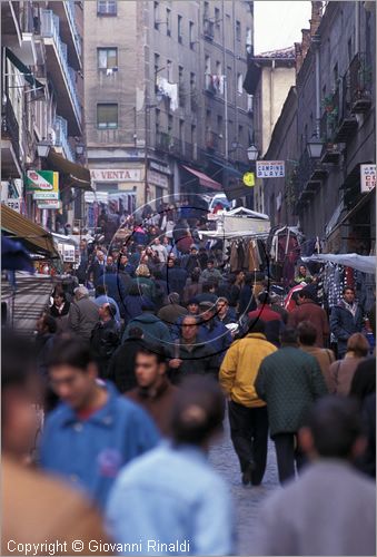 SPAIN - SPAGNA - MADRID - Rastro (tipico mercato domenicale)