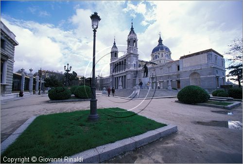SPAIN - SPAGNA - MADRID - Cattedrale de la Almudena