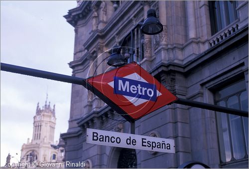 SPAIN - SPAGNA - MADRID - stazione della metro