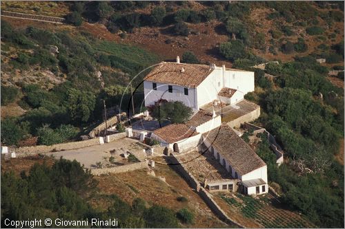 SPAIN - BALEARES MENORCA (Balearic - Minorca island) - tipico casale di campagna