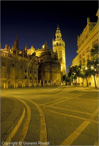 SPAIN - SIVIGLIA (SEVILLA) - Plaza del Triunfo