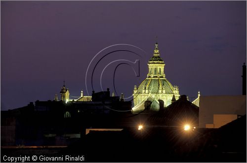 SPAIN - SIVIGLIA (SEVILLA) - veduta notturna dalla terrazza dell'hotel Dona Maria