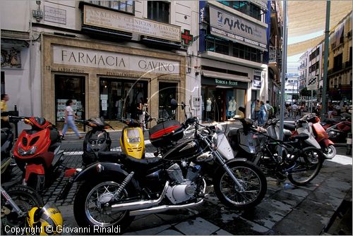 SPAIN - SIVIGLIA (SEVILLA) - Calle Velazquez
