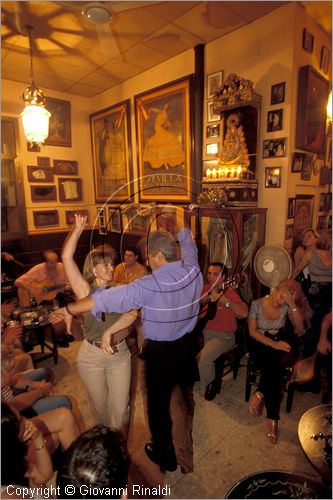 SPAIN - SIVIGLIA (SEVILLA) - Casa Anselma - locale con musica dal vivo flamenco e sevillana
