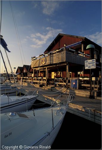 SWEDEN - Skargardens - SVEZIA - Arcipelago di Stoccolma - Varmdo - Bullando Marina