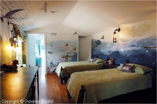 inthouse0002.jpg
