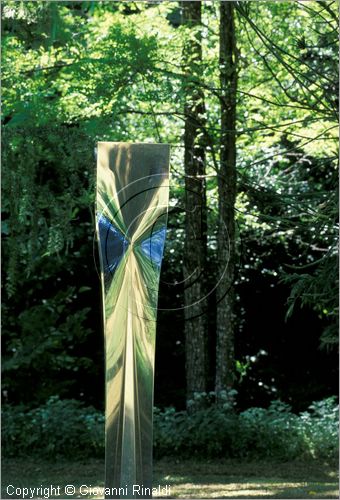 ITALY - CIVITELLA D'AGLIANO (VT) - Giardino delle sculture "La Serpara" di Paul Wiedmer & Jacqueline Dolder.
"Ikarus" (1967) di Attilio Pierelli