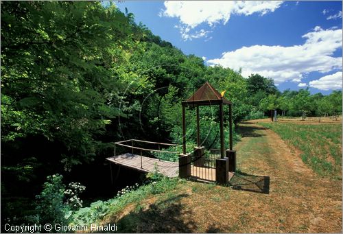 ITALY - CIVITELLA D'AGLIANO (VT) - Giardino delle sculture "La Serpara" di Paul Wiedmer & Jacqueline Dolder.
"Feuerpavillon" (1989) di Paul Wiedmer