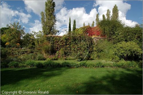 ITALY - MARTA (VT) - Giardino della Cannara - ricavato dai coniugi Mirella e Massimo Faggiani intorno alla loro casa, un'antica peschiera sul fiume Marta forse di origine etrusca.