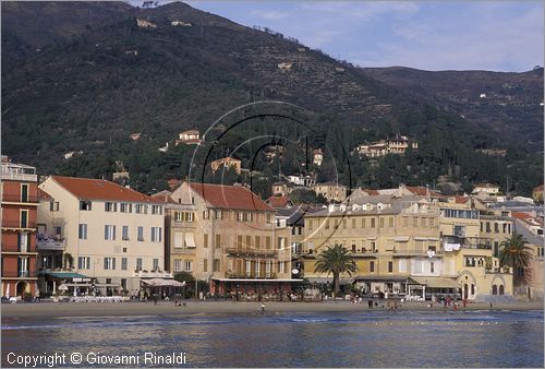 ITALY - LIGURIA - ALASSIO (SV) - veduta dal molo