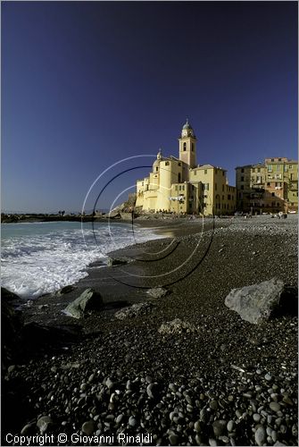 ITALY - LIGURIA - CAMOGLI (GE) - veduta della Basilica di Santa Maria Assunta dalla spiaggia