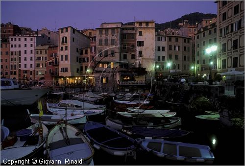 ITALY - LIGURIA - CAMOGLI (GE) - veduta notturna del Porticciolo
