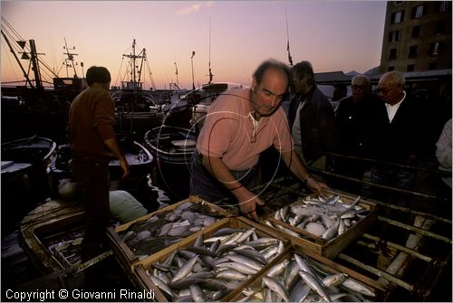 ITALY - LIGURIA - CAMOGLI (GE) - ritorno dei pescatori